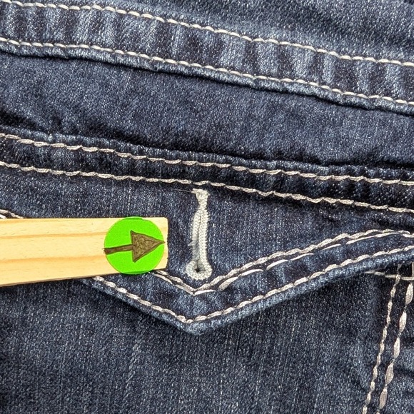 Harley-Davidson Women Jeans Sz 20 Dark Wash Bootcut Studded Logo Contrast Stitch - Picture 7 of 16